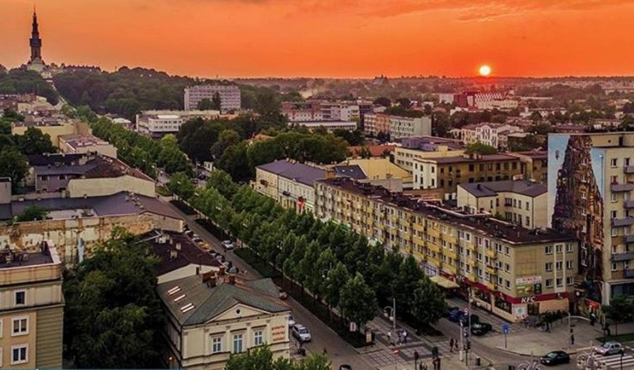 Apartamenty Czestochowa Eu "Parking Gratis" Екстериор снимка