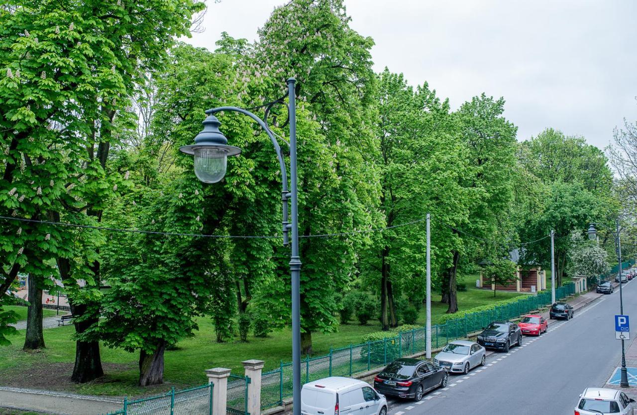 Apartamenty Czestochowa Eu "Parking Gratis" Екстериор снимка