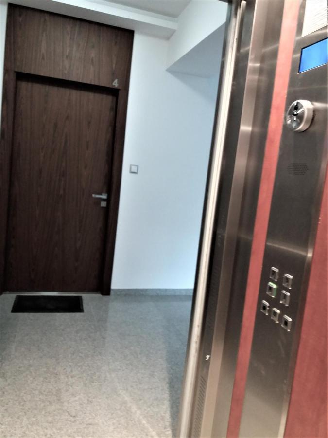 Apartamenty Czestochowa Eu "Parking Gratis" Екстериор снимка